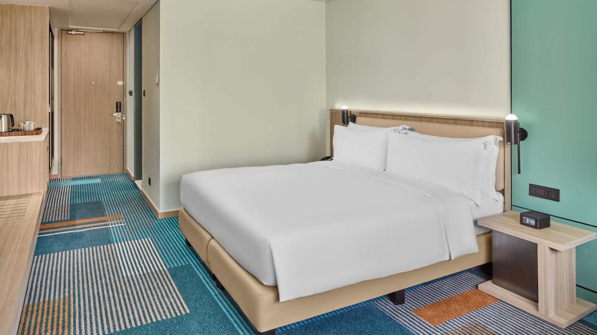 Holiday Inn & Suites Makati By Ihg Makati City Kültér fotó